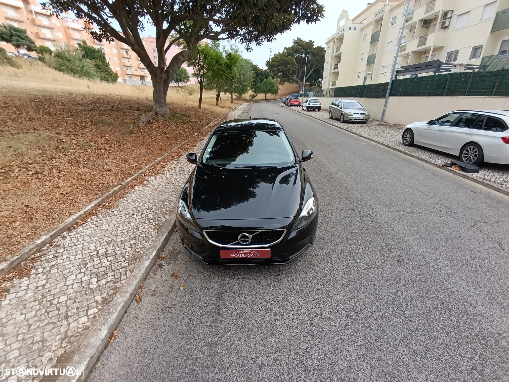 Volvo V40 2.0 D3 Momentum - 37