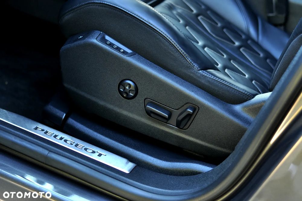 Peugeot 5008 1.2 PureTech GT S&S EAT8 - 20