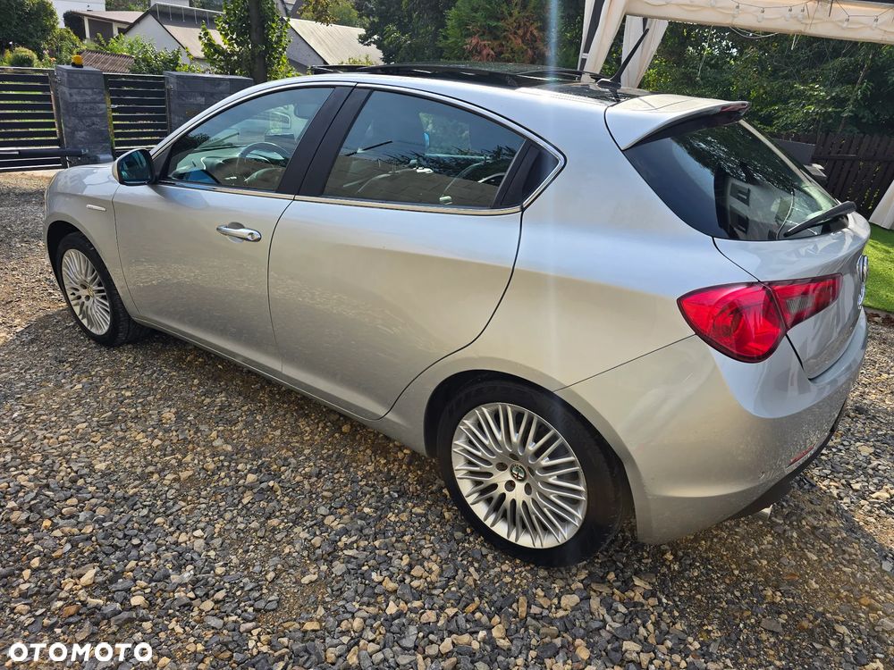Alfa Romeo Giulietta - 11