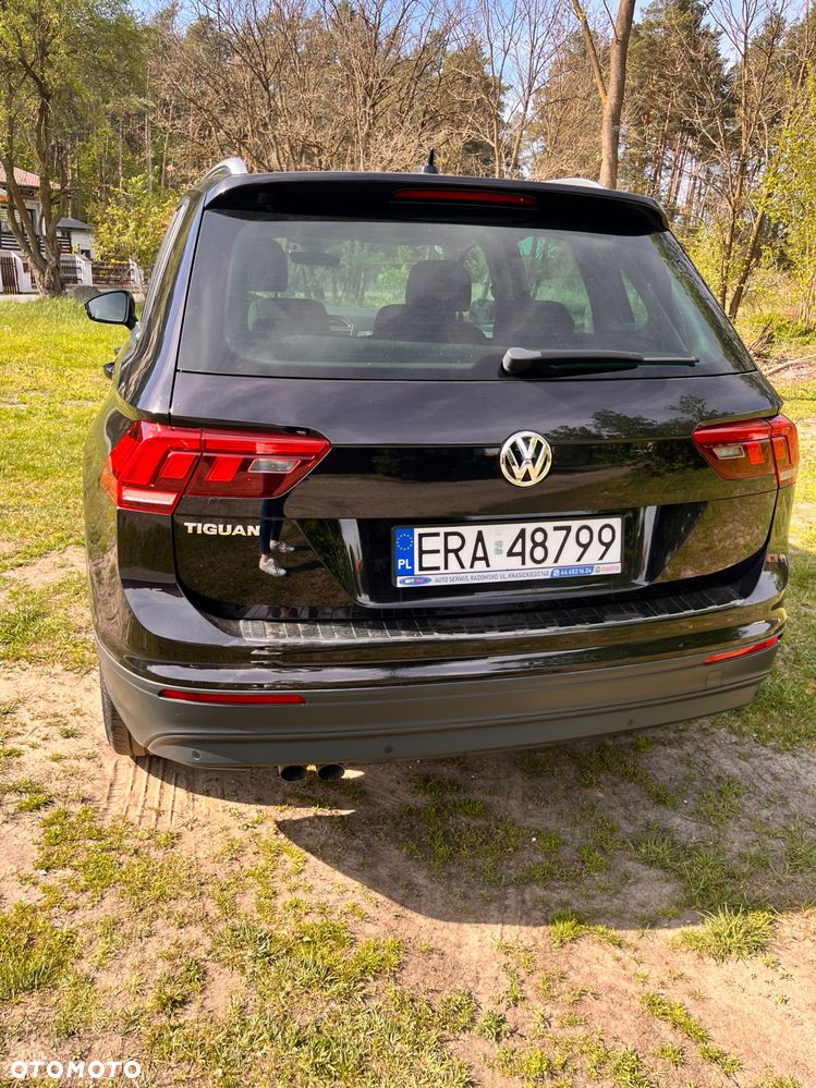 Volkswagen Tiguan - 2