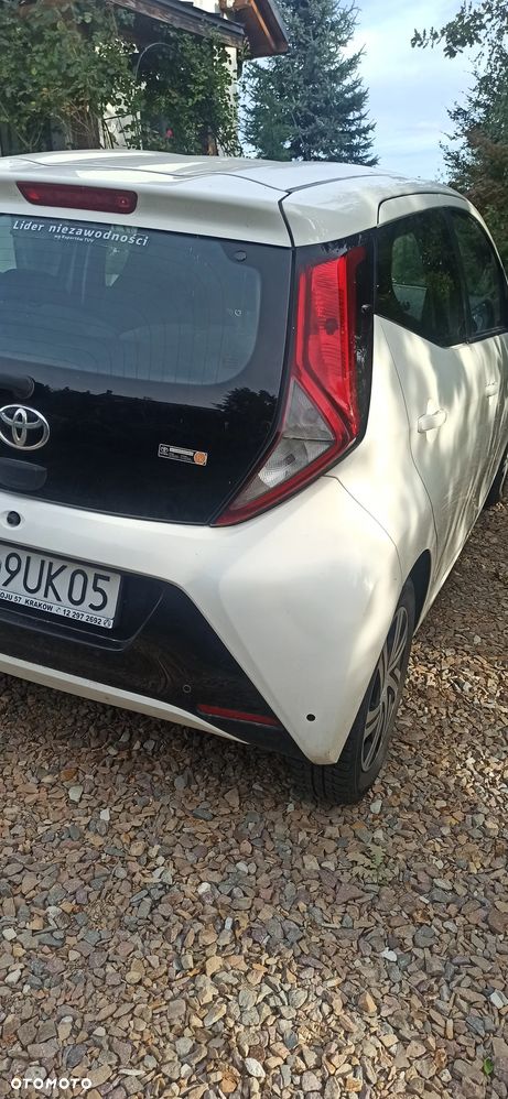 Toyota Aygo 1.0 VVT-i Black Edition - 8