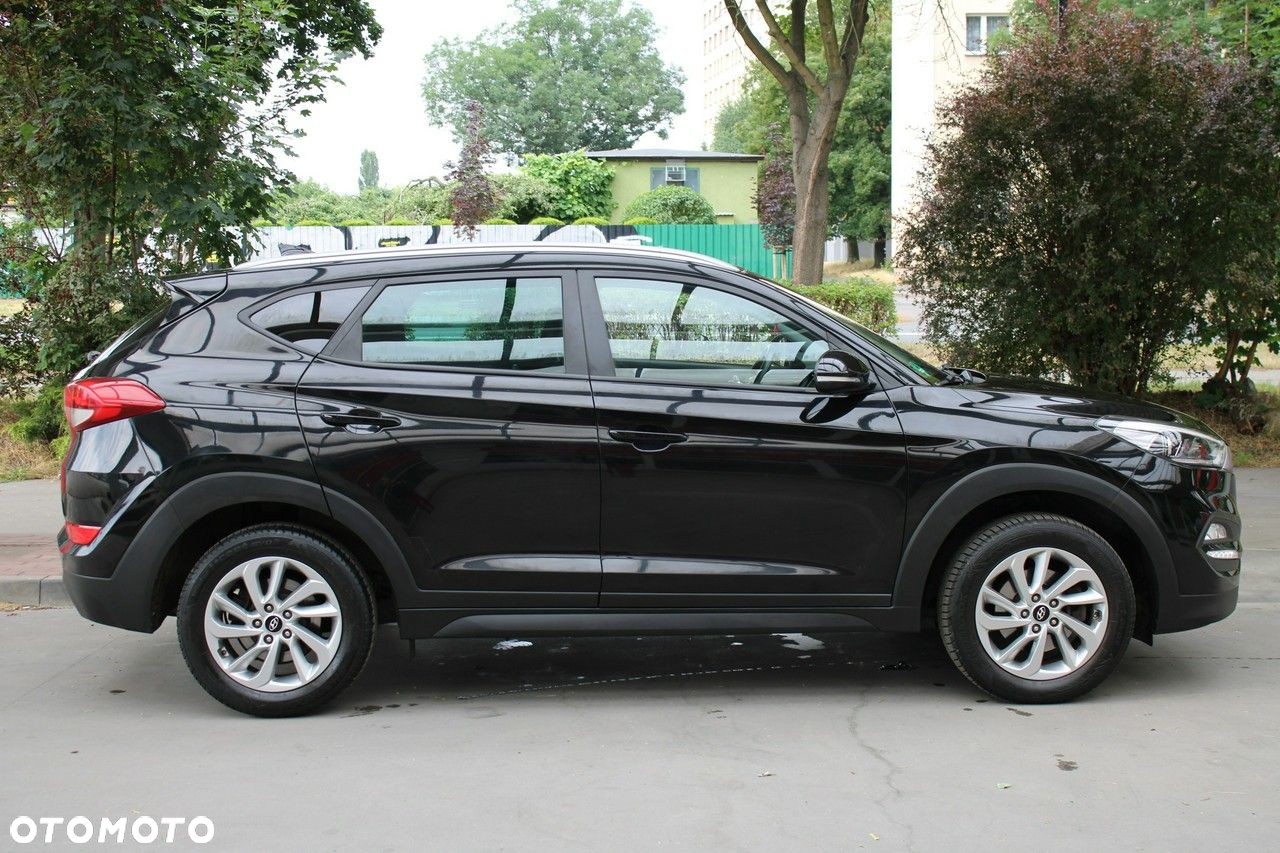 Hyundai Tucson 1.6 GDI BlueDrive Style 2WD - 39
