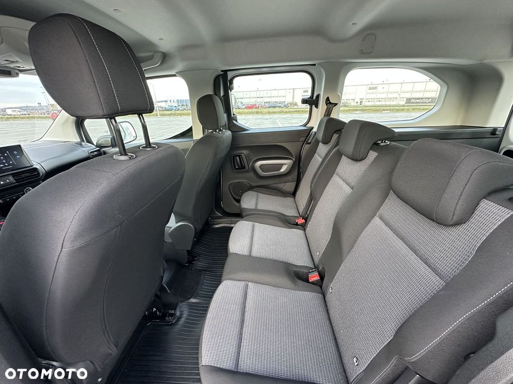 Toyota Proace City Verso Long 1.5 D-4D Business - 11