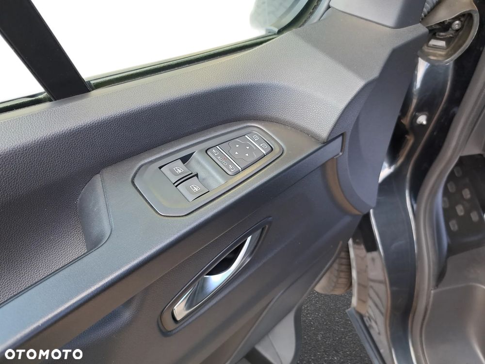 Renault Trafic - 23