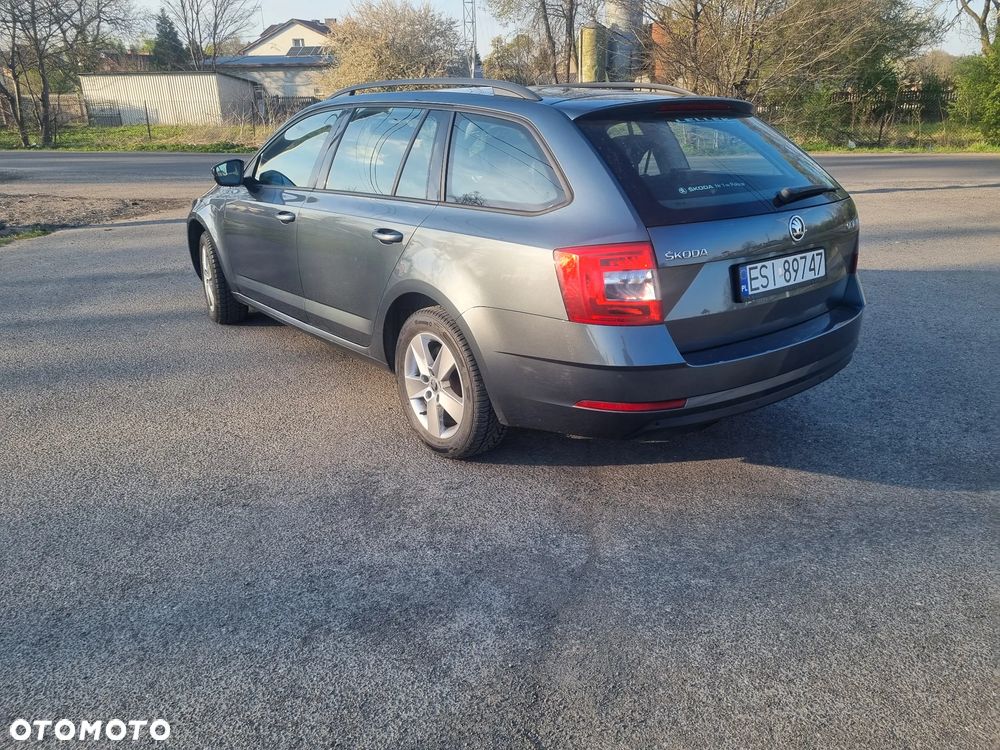 Skoda Octavia 1.5 TSI ACT Active - 3