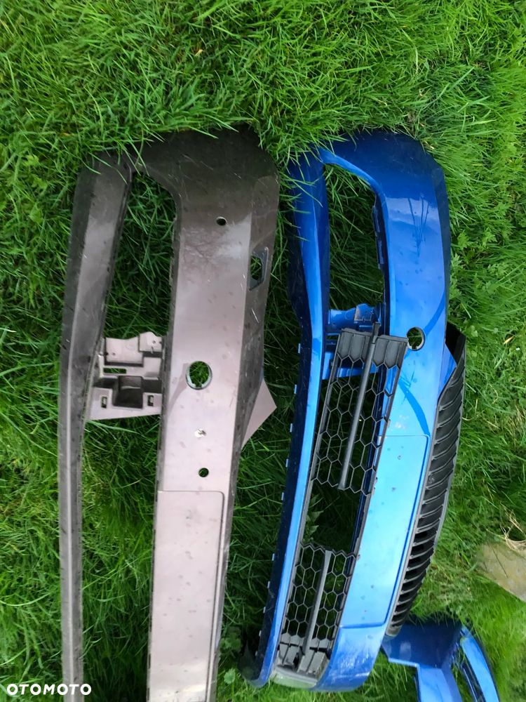BELKA ZDERZAK PRZÓD SKODA FABIA 6V0 GRILL - 2