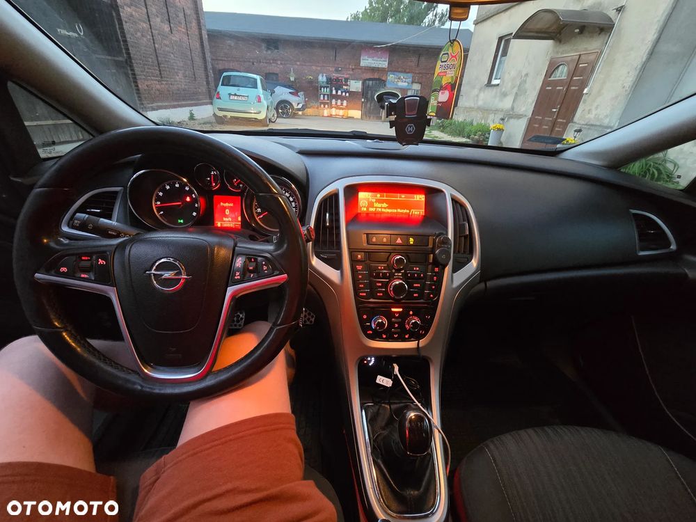 Opel Astra 1.4 - 21