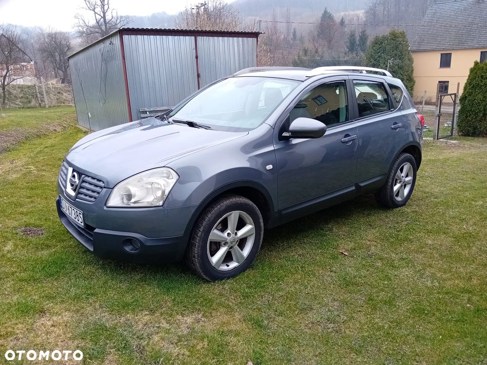 Nissan Qashqai - 1