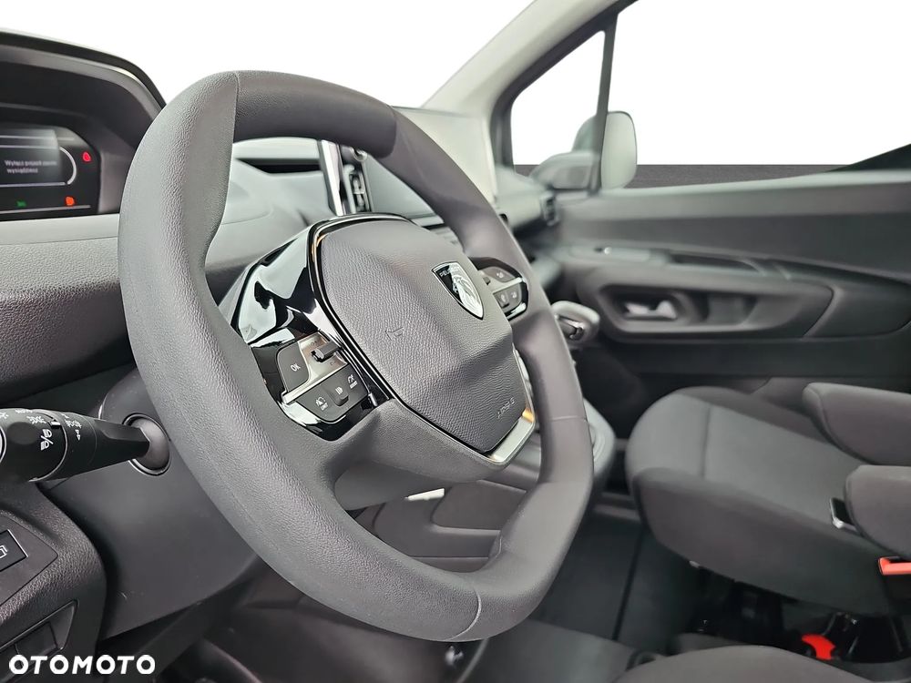 Peugeot Furgon Załogowy XL (długi) - 16