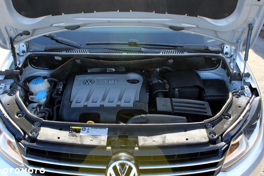 Volkswagen Touran 1.6 TDI DPF Comfortline - 31
