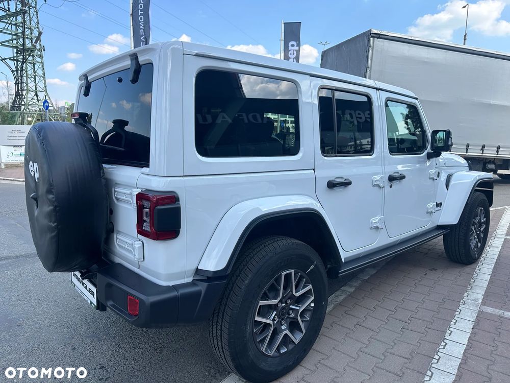 Jeep Wrangler Unlimited GME 2.0 Turbo Sahara - 7