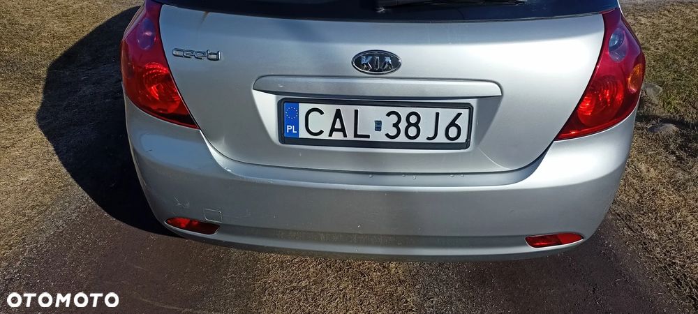 Kia Ceed 1.4 Comfort + - 11