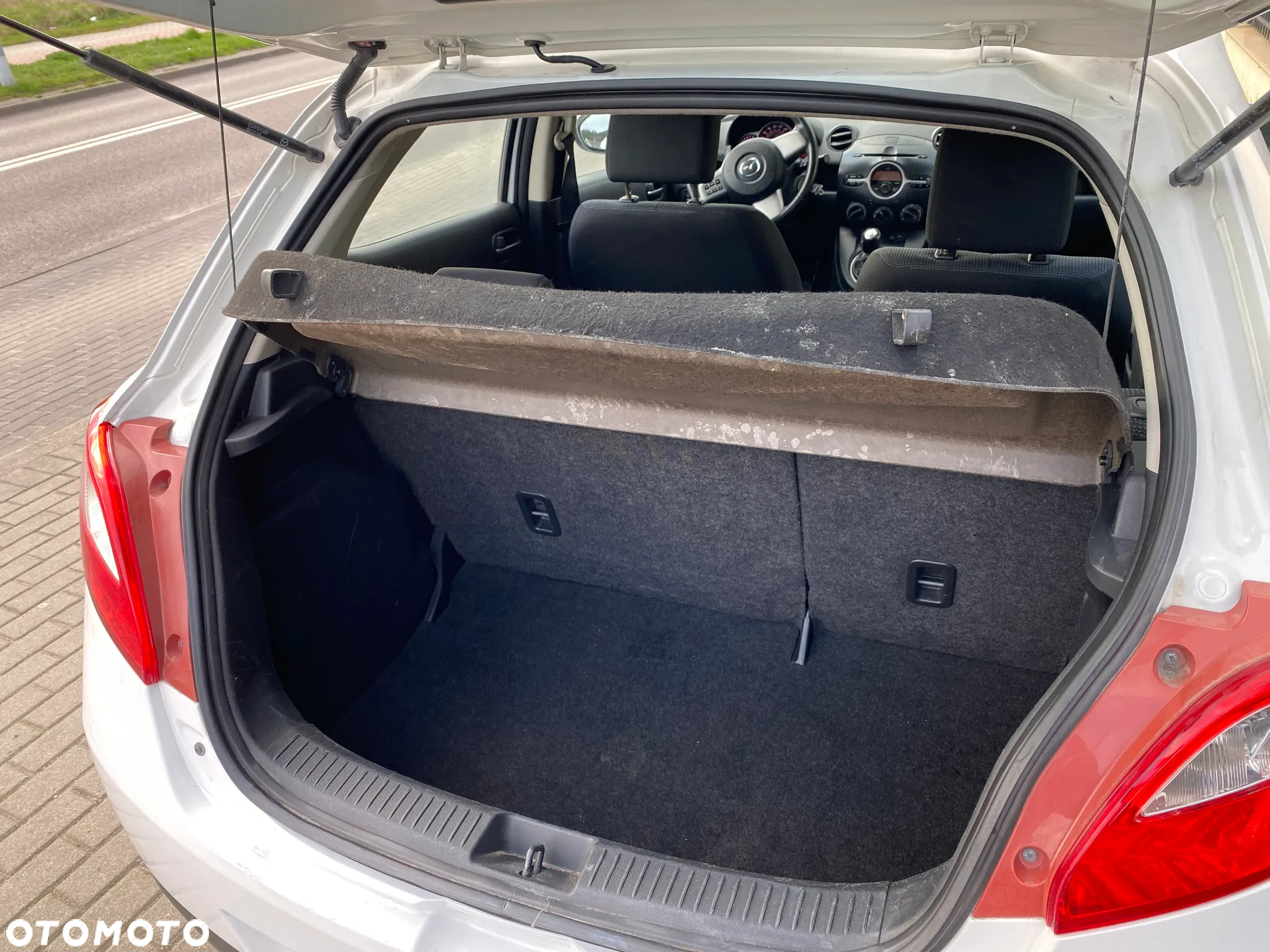 Mazda 2 1.3 Comfort - 8