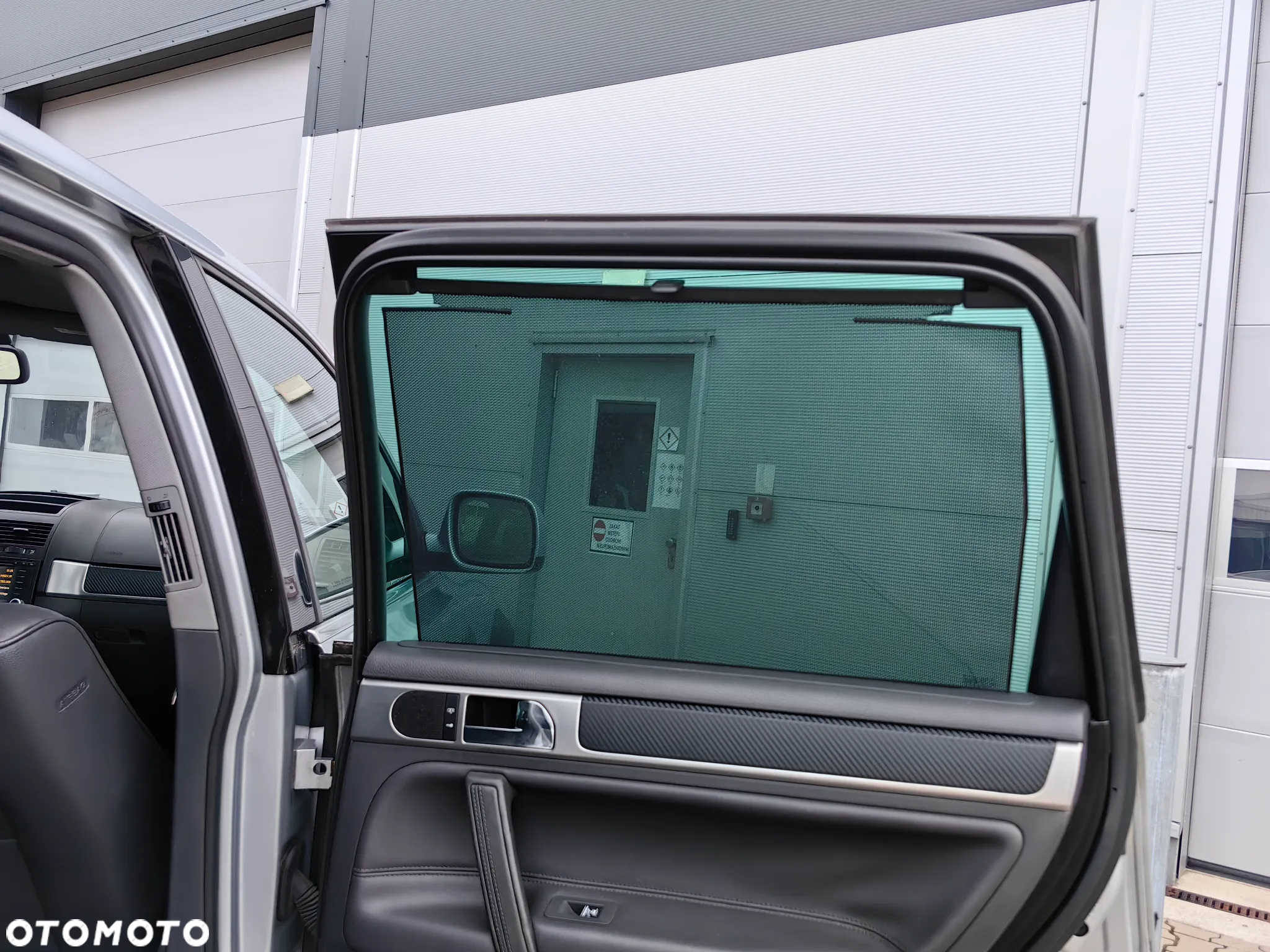 Volkswagen Touareg 4.2 V8 Automatik - 25