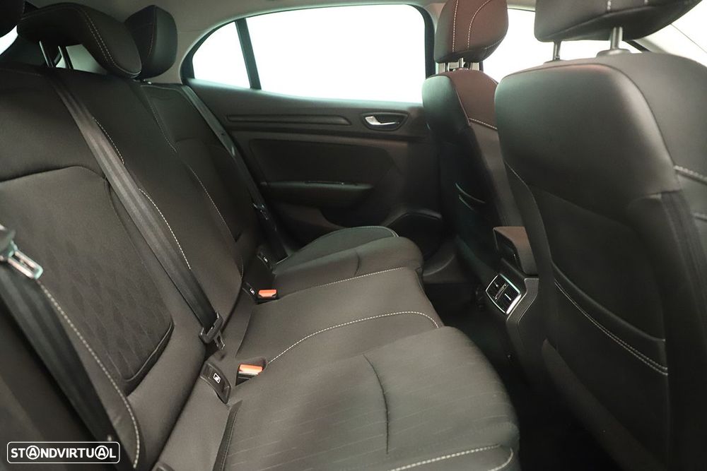 Renault Mégane 1.3 TCe Limited - 19