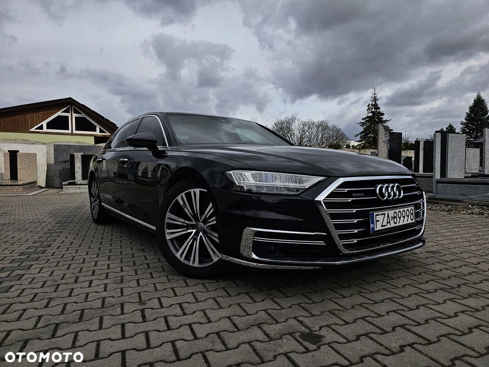 Audi A8 - 2