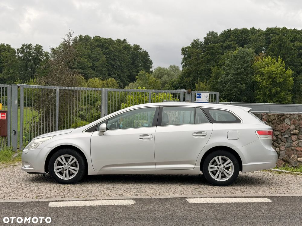 Toyota Avensis 2.0 D-4D Luna - 3