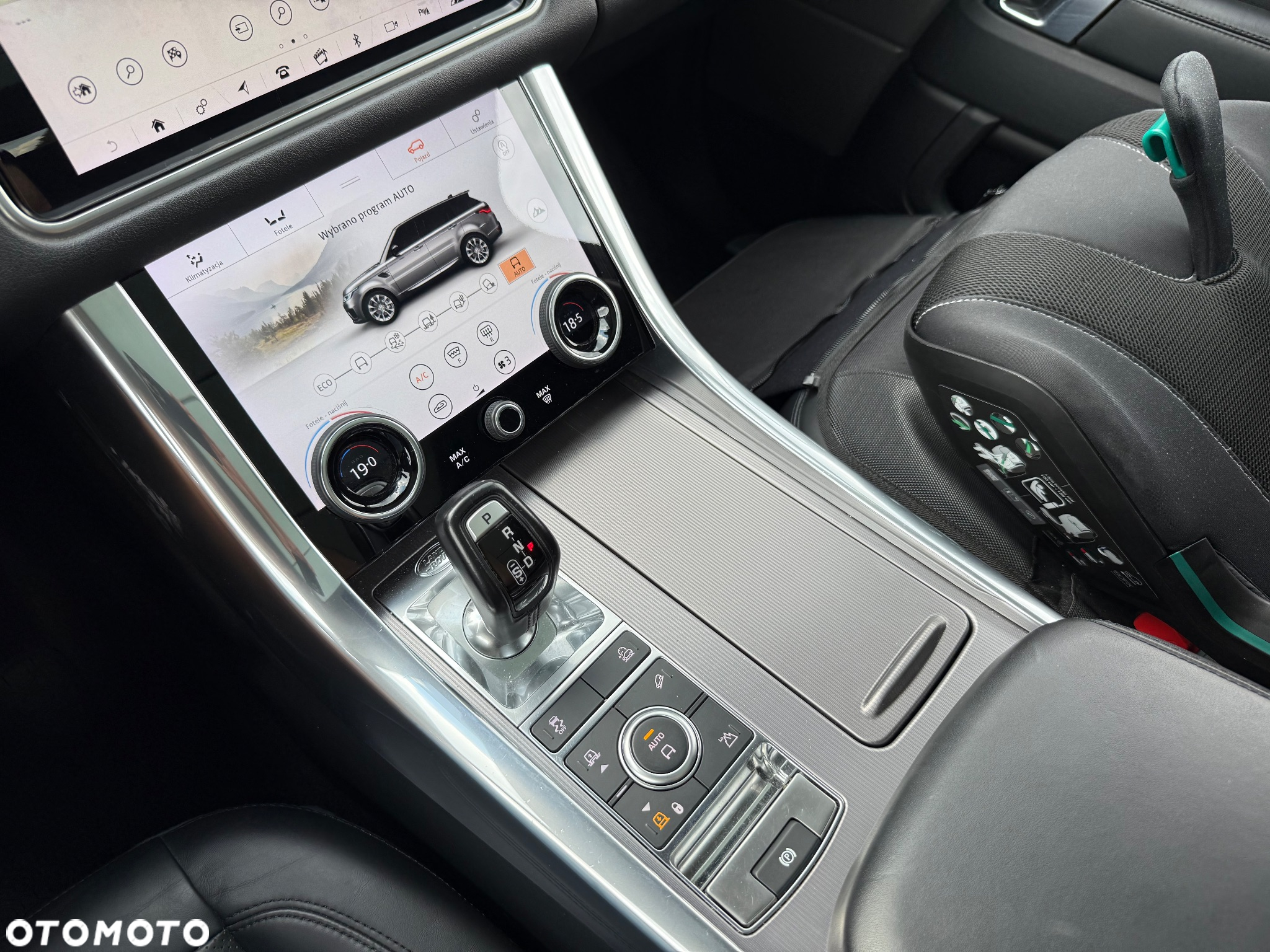 Land Rover Range Rover Sport S 3.0 SD V6 HSE Dynamic - 27