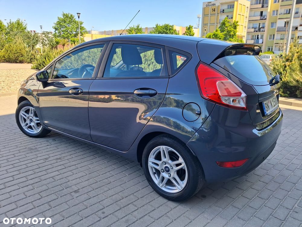Ford Fiesta 1.25 Celebration - 7