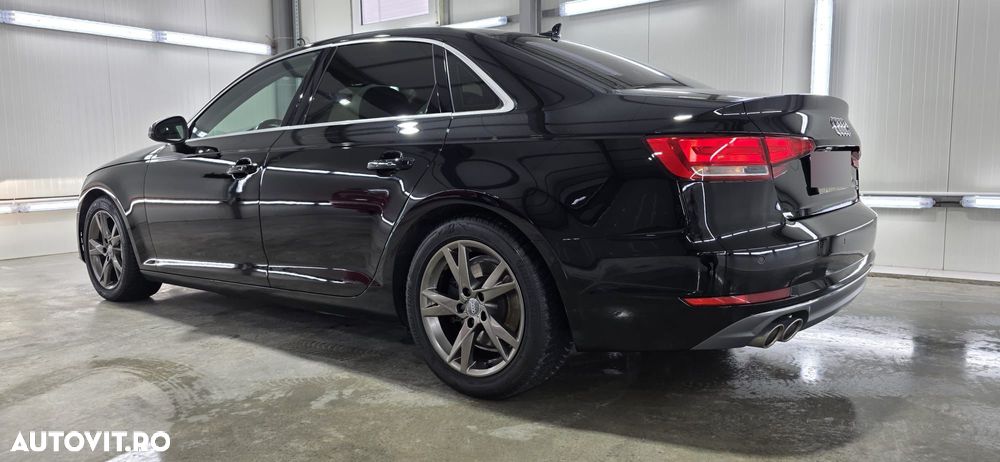 Audi A4 2.0 TDI S tronic quattro - 9
