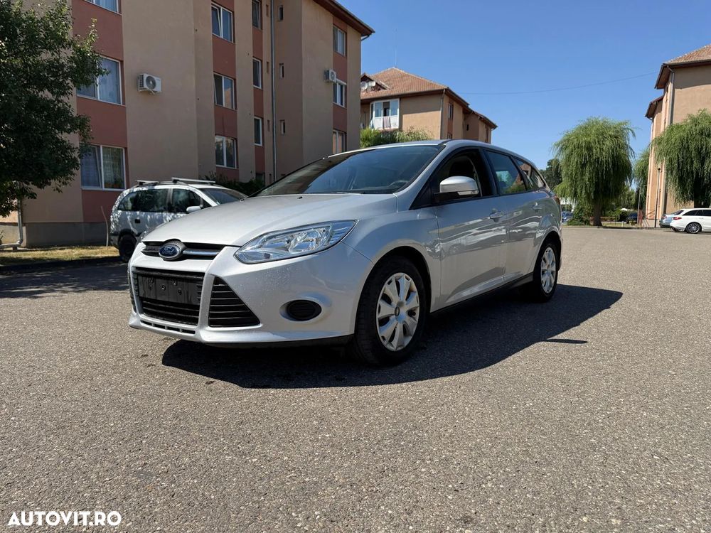 Ford Focus - 1