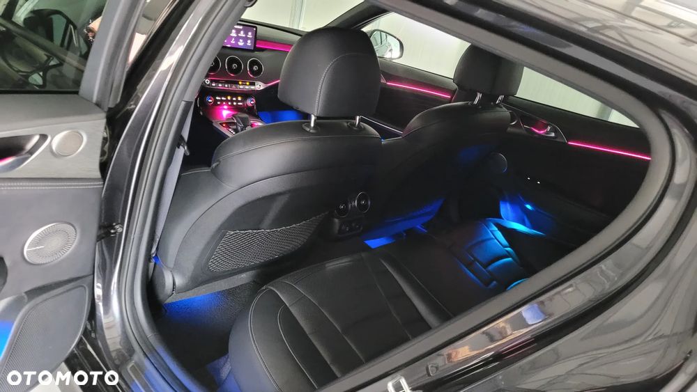 Kia Stinger 3.3 T-GDI AWD OPF GT - 25