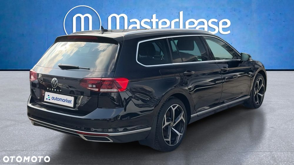 Volkswagen Passat Variant - 4