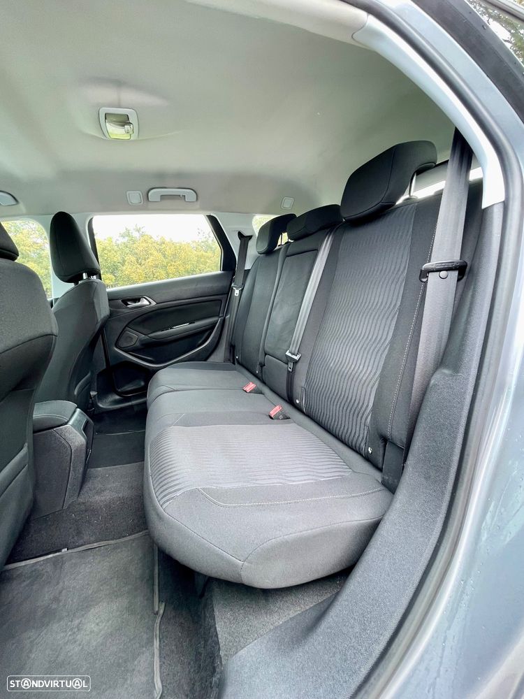 Peugeot 308 SW 1.6 BlueHDi Active - 18