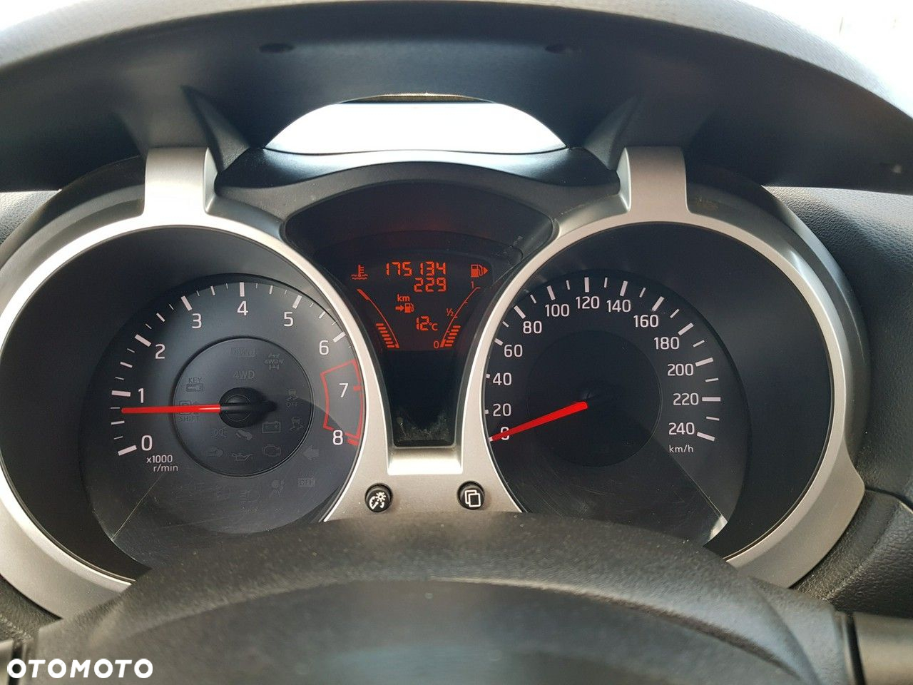 Nissan Juke 1.6 Acenta - 20