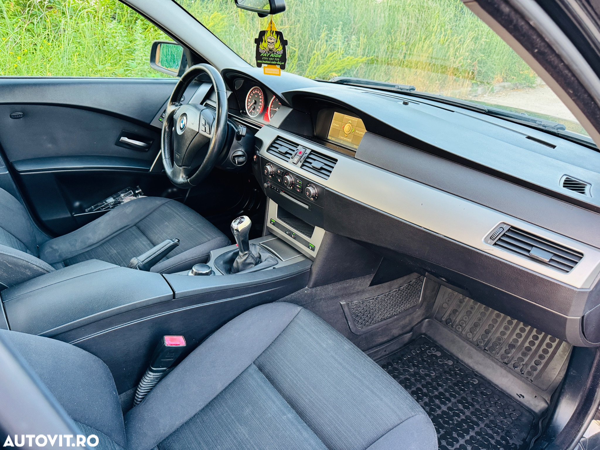 BMW Seria 5 520d Touring - 7