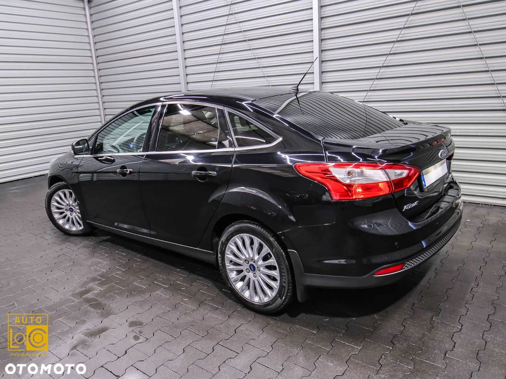 Ford Focus 1.6 EcoBoost Titanium - 4