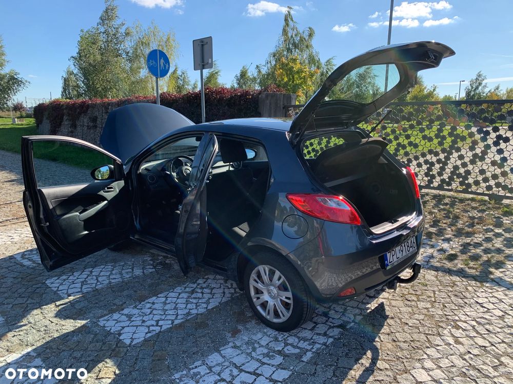 Mazda 2 - 17