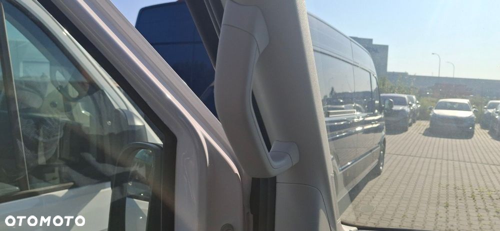 Volkswagen Crafter - 21