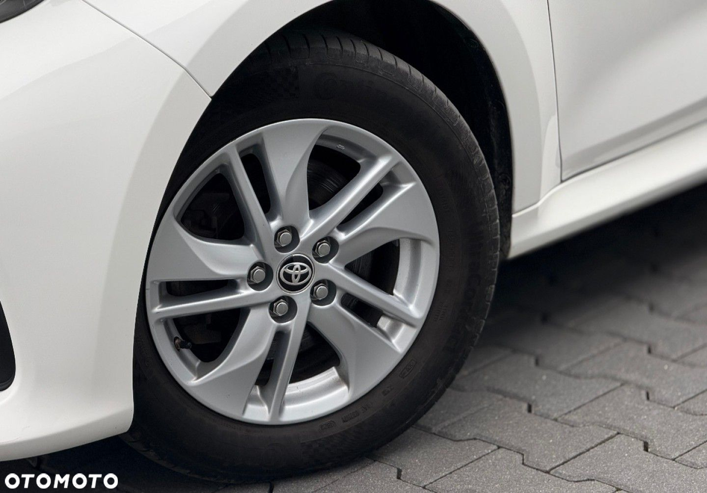 Toyota Yaris - 12