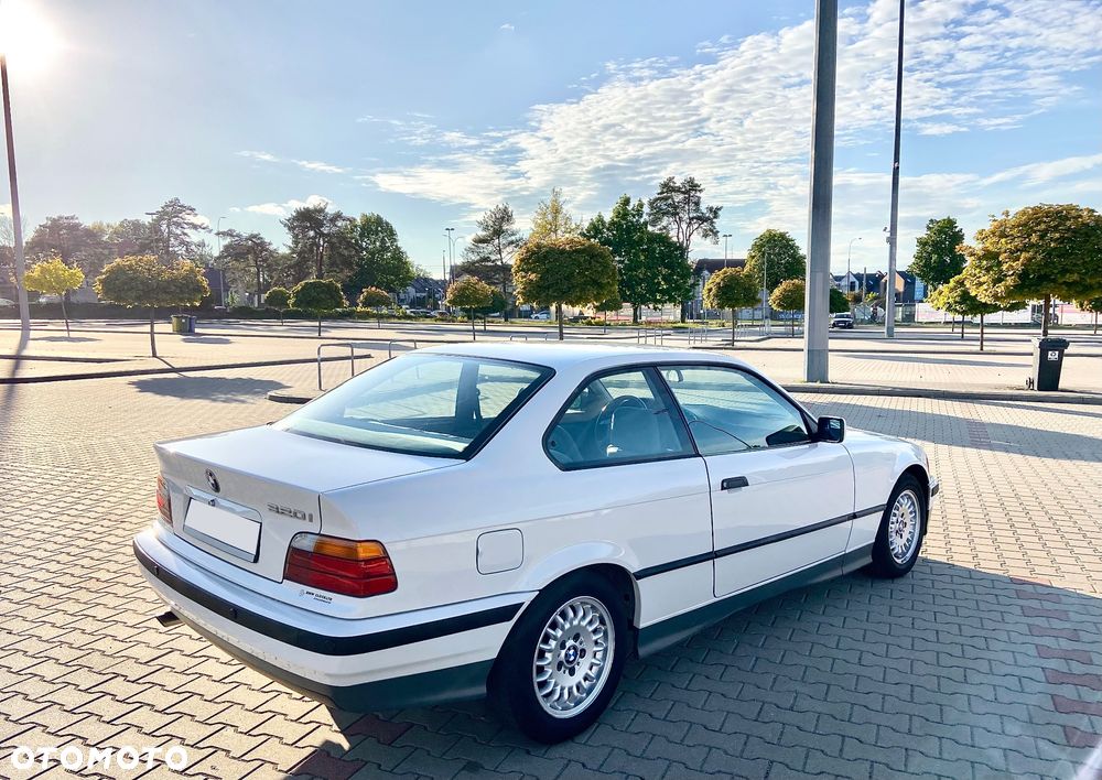 BMW Seria 3 - 3