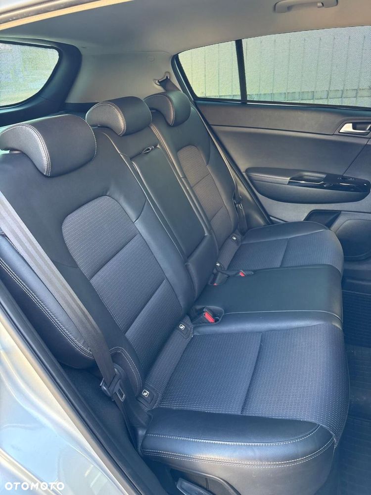 Kia Sportage 1.6 T-GDI L 4WD DCT - 37