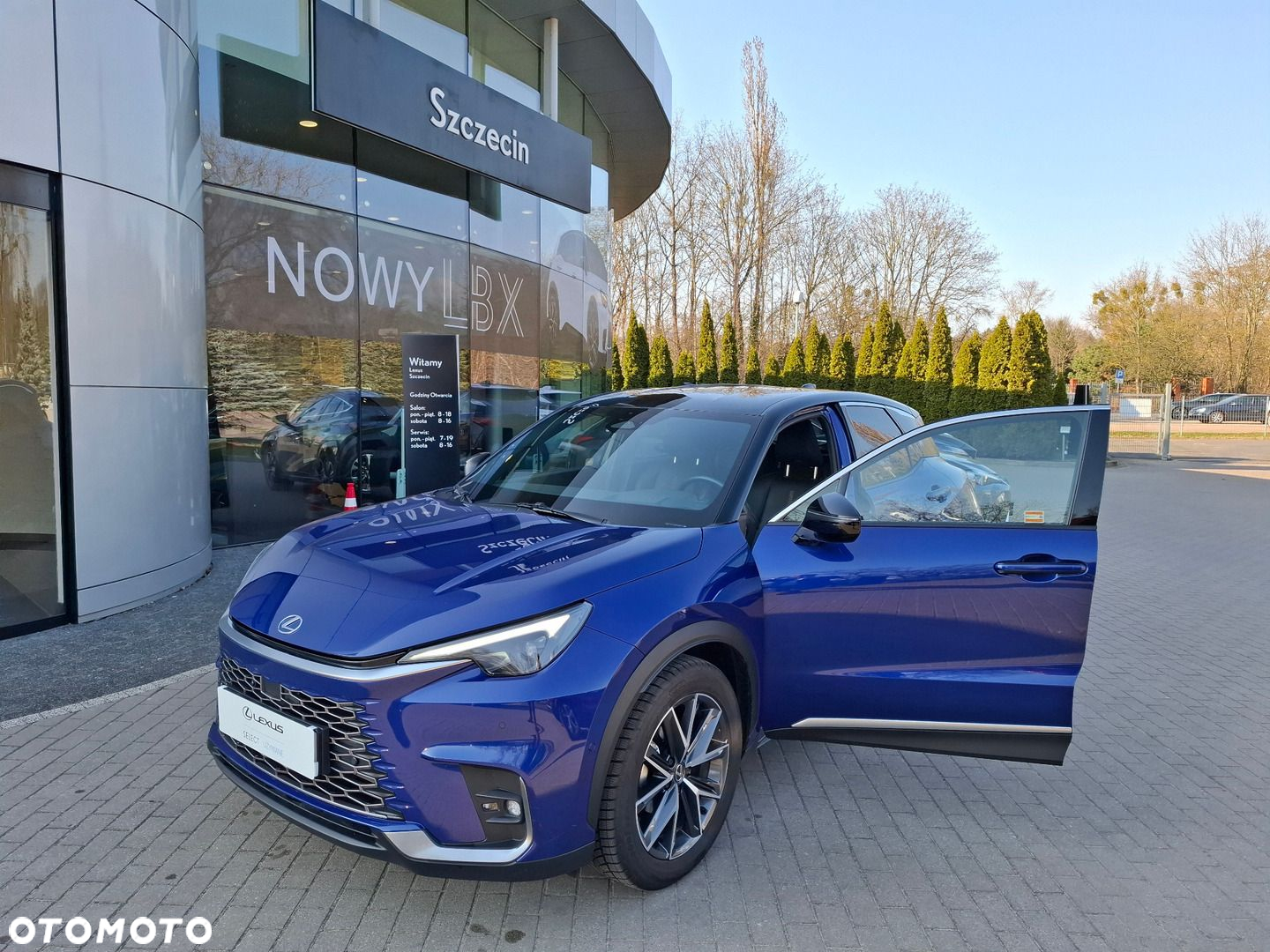 Lexus LBX 1.5 Hybrid Cool - 9