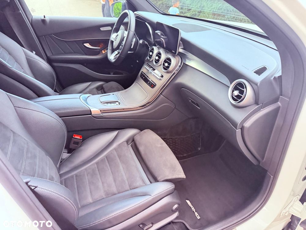 Mercedes-Benz GLC - 20