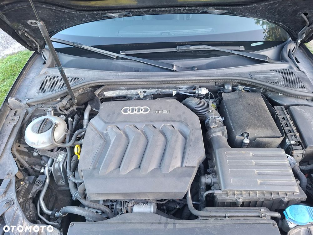 Audi A3 2.0 TFSI quattro S tronic design - 8