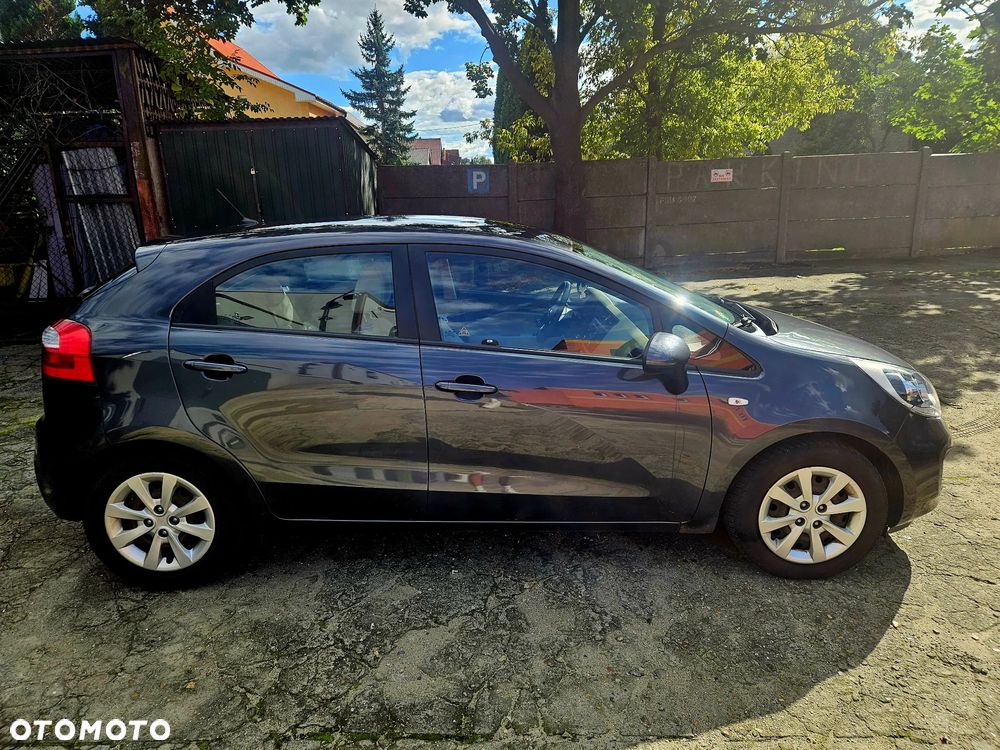 Kia Rio 2014 photo 2