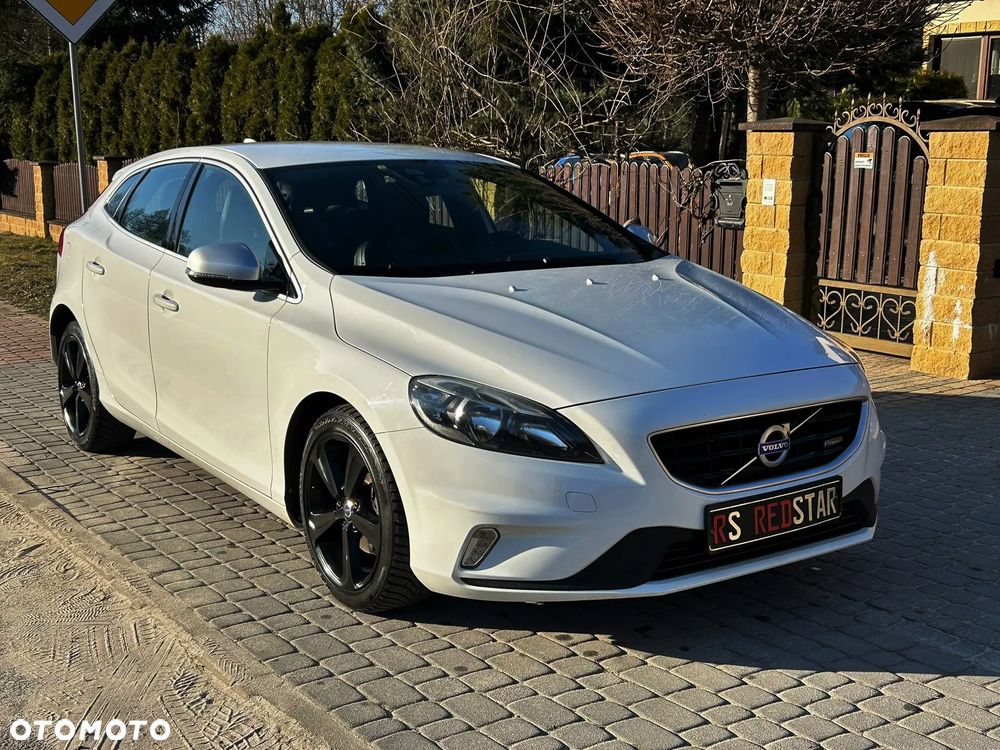 Volvo V40 D2 R Design - 5