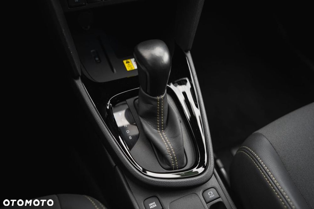 Toyota Yaris Cross - 19