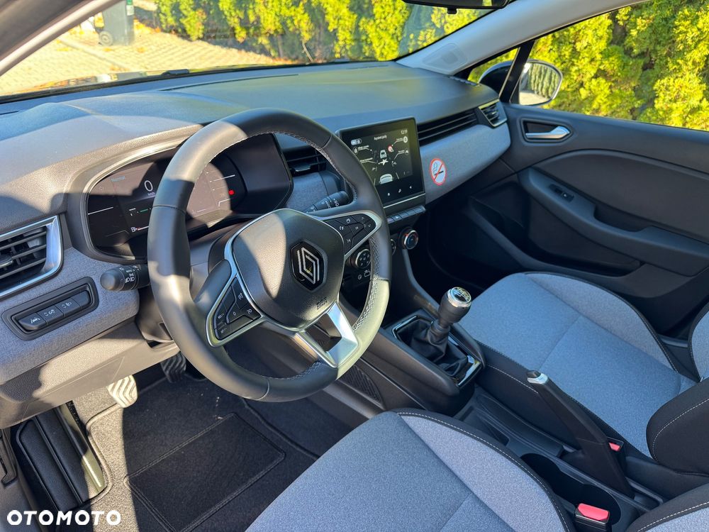 Renault Clio TCe 100 INTENS - 19