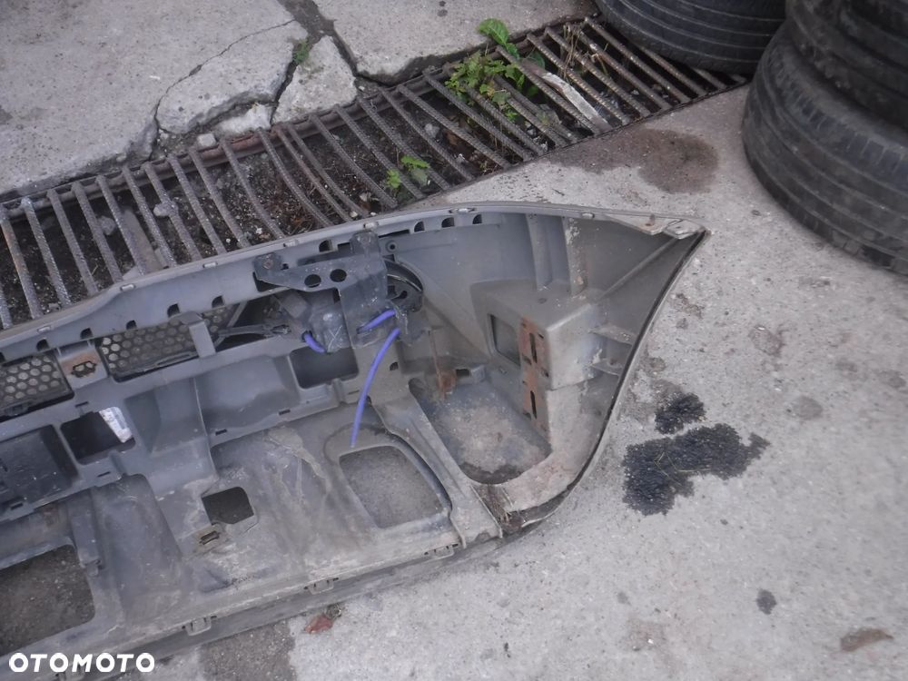 Mercedes ML Lift FL zderzak przod C693 693 - 7