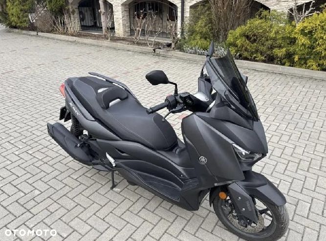Yamaha X-max - 24