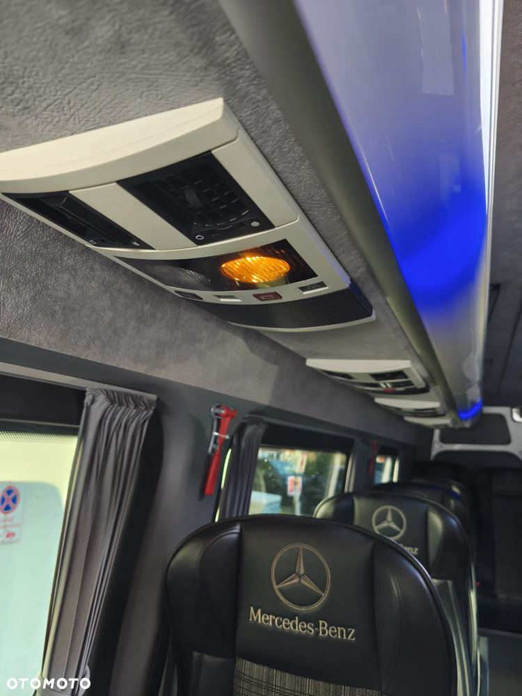 Mercedes-Benz Sprinter 519 - 10
