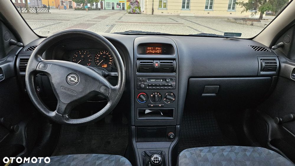 Opel Astra 1.4 Start - 9