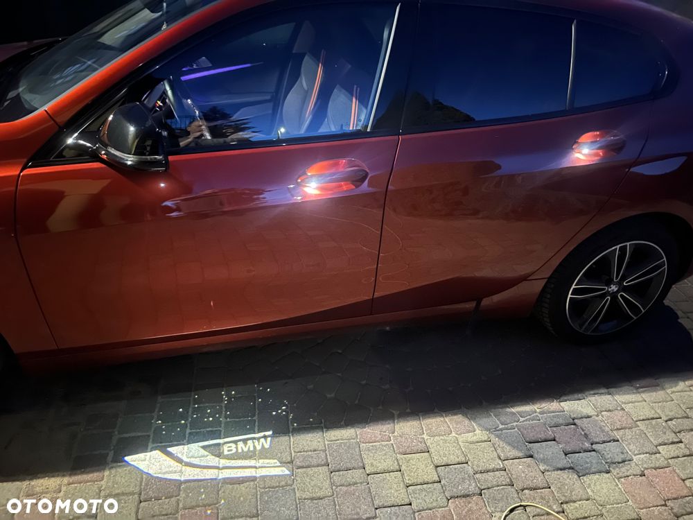 BMW Seria 1 118i Sport Line Shadow - 32