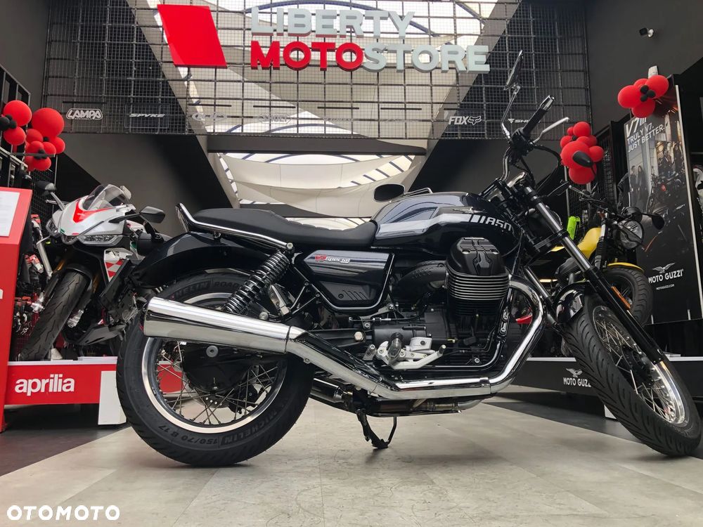 Moto Guzzi V7 - 6