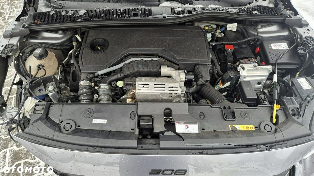 Peugeot 208 - 17